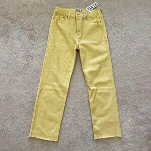 NWT Daze Denim yellow cropped jeans, size 29